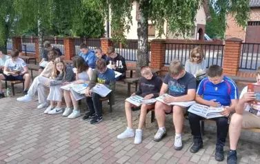 Czytanie na świeżym powietrzu