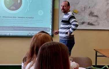 WhatsApp Image 2023-04-03 at 09.23.10