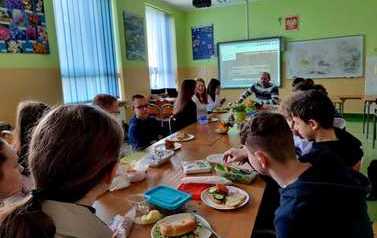 WhatsApp Image 2023-04-03 at 09.23.10 (1)