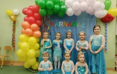 BAL KARNAWAŁOWY W PRZEDSZKOLU 8