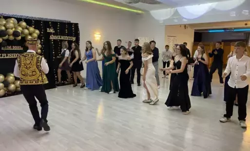 BAL ABSOLWENTÓW