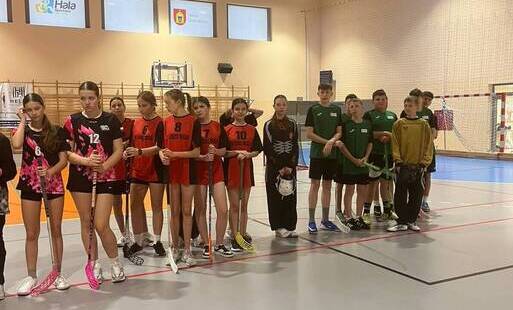 Gminne zawody w unihokeja klas 7-8